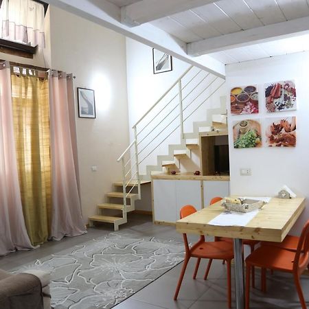 Appartamenti Laura Wi-Fi Curti Dış mekan fotoğraf