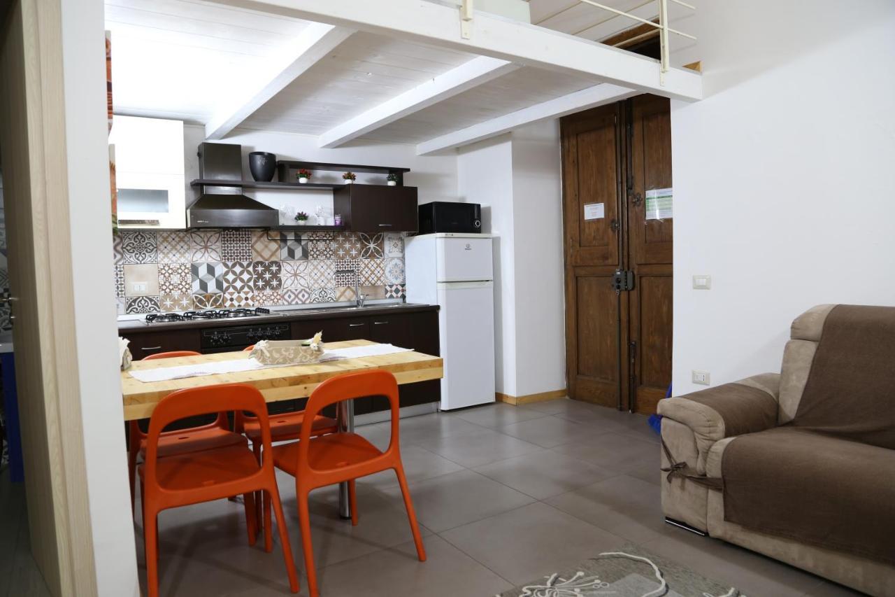 Appartamenti Laura Wi-Fi Curti Dış mekan fotoğraf