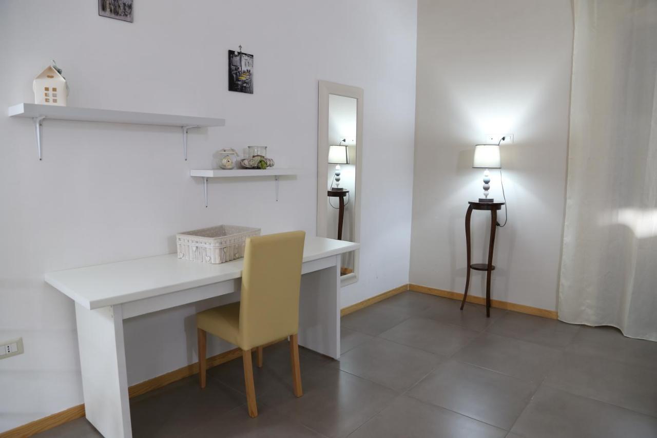 Appartamenti Laura Wi-Fi Curti Dış mekan fotoğraf