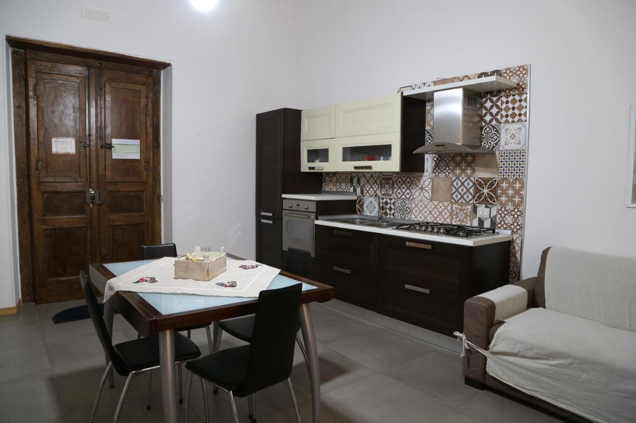 Appartamenti Laura Wi-Fi Curti Dış mekan fotoğraf